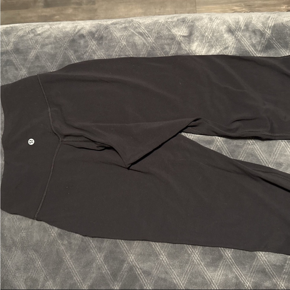 Lululemon joggers size 4